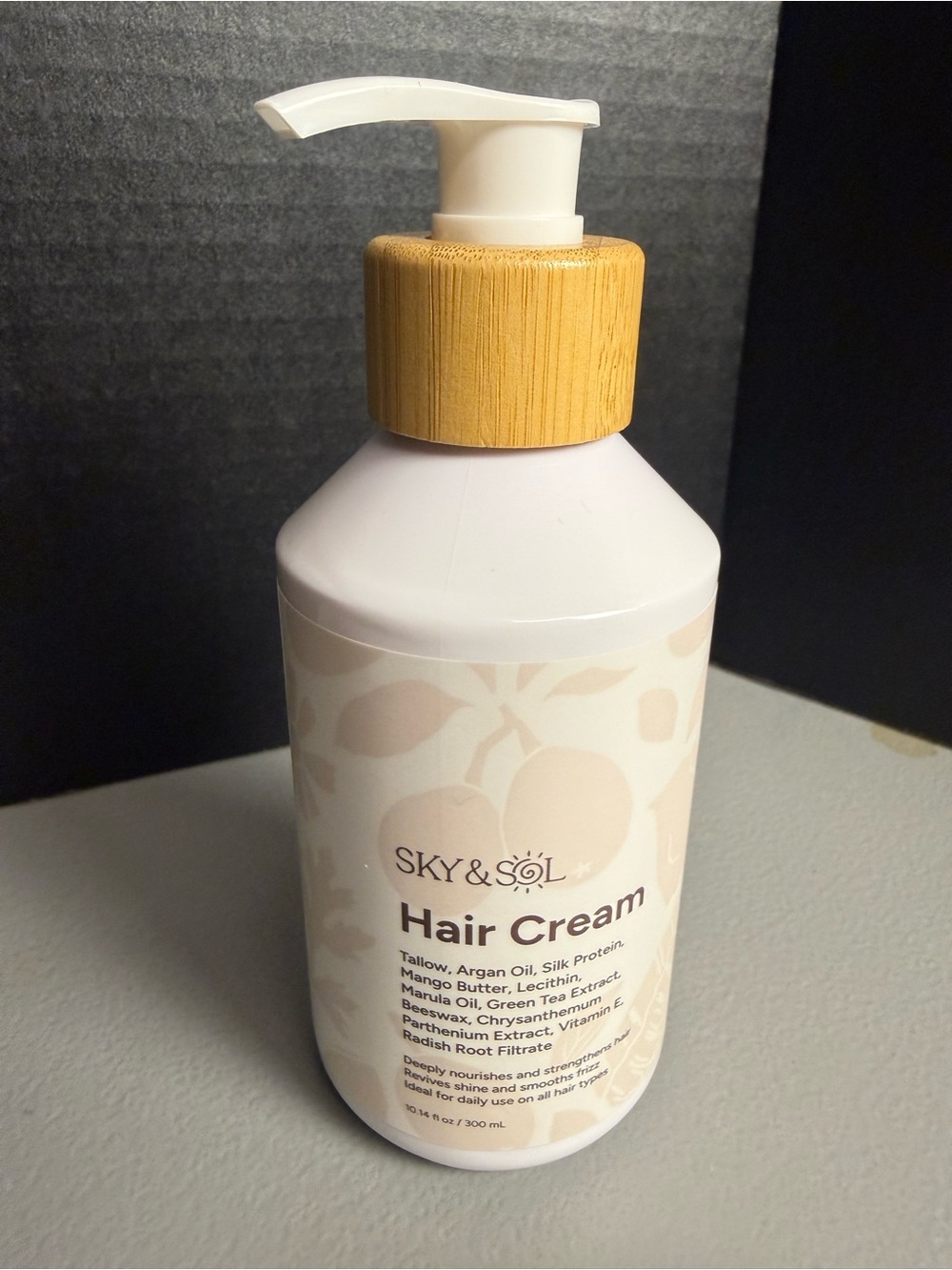 Sky & Sol Hair Cream.